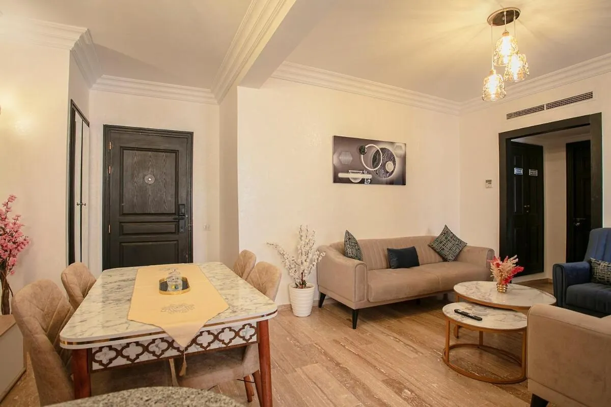 Traditionnel Boutique - Marrakech Downtown مراكش شقة